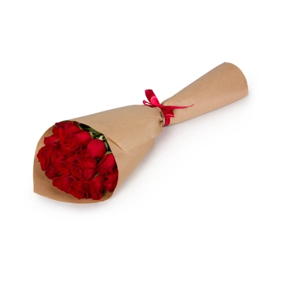 Букет из красных роз в крафтовой упаковке Знаменск Астраханская область